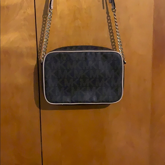 Michael Kors Crossbody - Picture 2 of 2